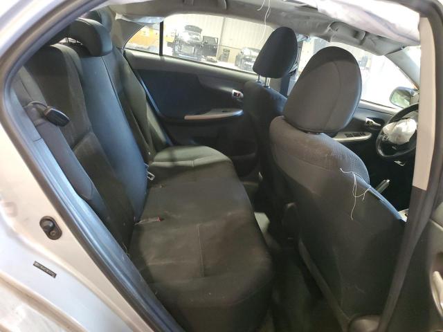 2T1BU4EE9BC631153 - 2011 TOYOTA COROLLA BASE ვერცხლისფერი ფოტო 10