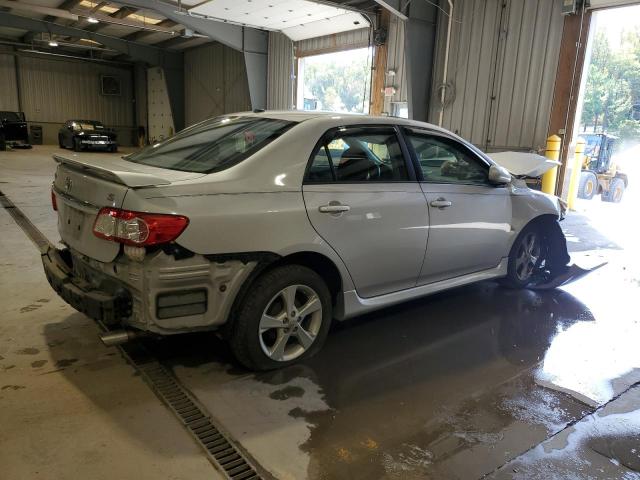 2T1BU4EE9BC631153 - 2011 TOYOTA COROLLA BASE ვერცხლისფერი ფოტო 3