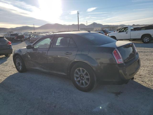 2C3CCAAGXDH561401 - 2013 CHRYSLER 300 BLACK photo 2