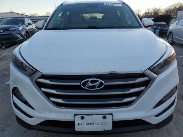 KM8J3CA43JU689469 - 2018 HYUNDAI TUCSON SEL WHITE photo 5