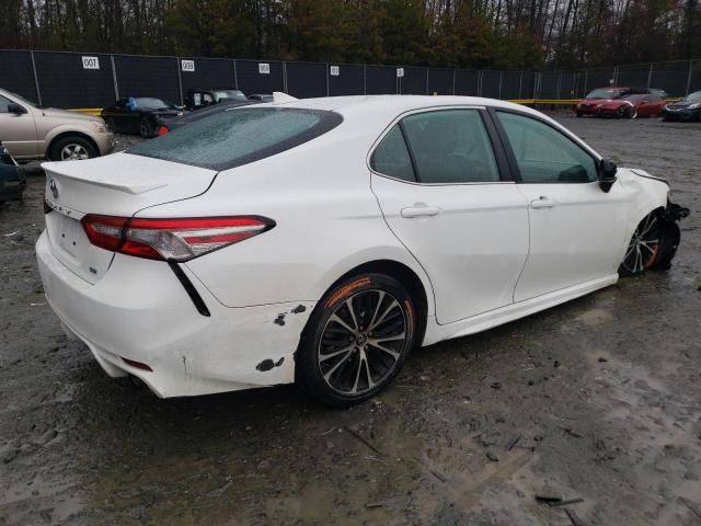 4T1B11HK8KU837152 - 2019 TOYOTA CAMRY L WHITE photo 3