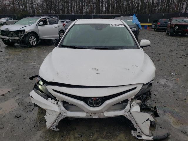 4T1B11HK8KU837152 - 2019 TOYOTA CAMRY L WHITE photo 5