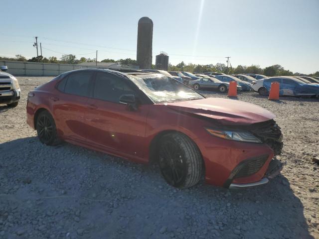 4T1K61AK6PU088497 - 2023 TOYOTA CAMRY XSE RED photo 4
