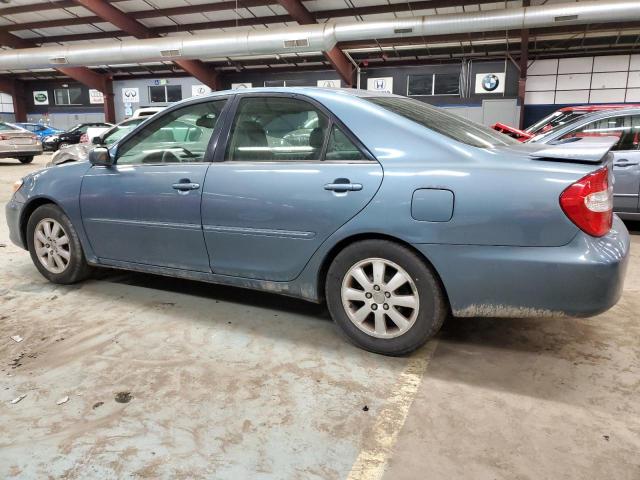 4T1BF30KX4U585674 - 2004 TOYOTA CAMRY LE BLUE photo 2