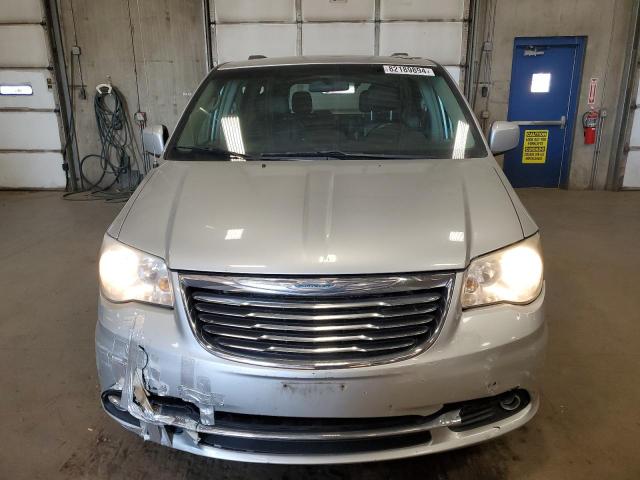 2A4RR8DG6BR656032 - 2011 CHRYSLER TOWN & COU TOURING L SILVER photo 5