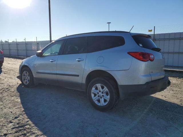 1GNKVEED4BJ326052 - 2011 CHEVROLET TRAVERSE LS SILVER photo 2