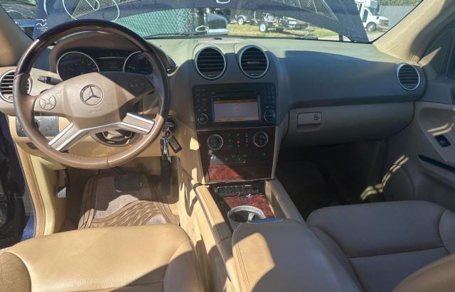 4JGBB8GB8BA657355 - 2011 MERCEDES-BENZ ML 350 4MATIC BLUE photo 9