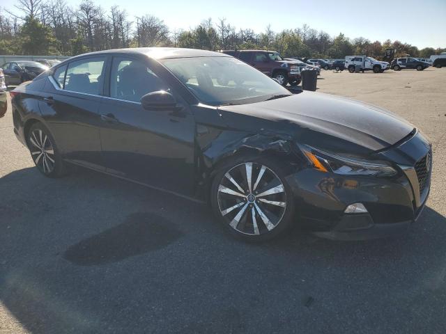 1N4BL4CV9KC199717 - 2019 NISSAN ALTIMA SR 黑色 照片 4