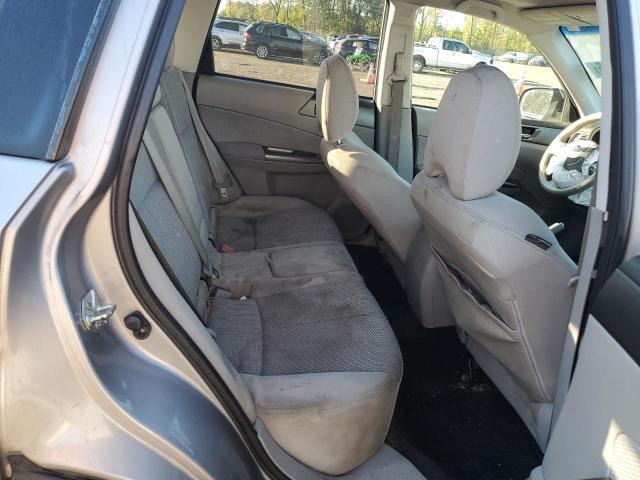 JF2SHADC7BH726813 - 2011 SUBARU FORESTER 2.5X PREMIUM Silber Foto 10