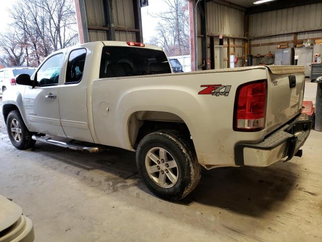 1GTR2VE38BZ420637 - 2011 GMC SIERRA K1500 SLE WHITE photo 2