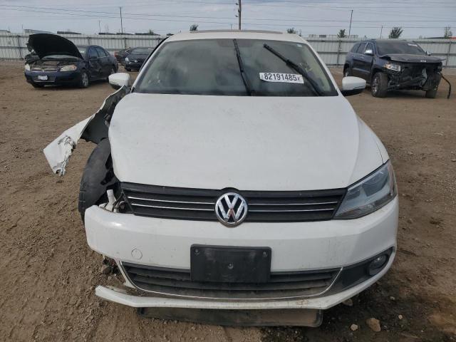 3VWLX7AJ1DM404241 - 2013 VOLKSWAGEN JETTA SEL WHITE photo 5