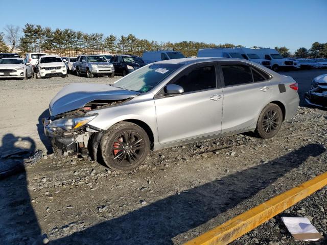 4T1BF1FK2GU228246 - 2016 TOYOTA CAMRY LE SILVER photo 1