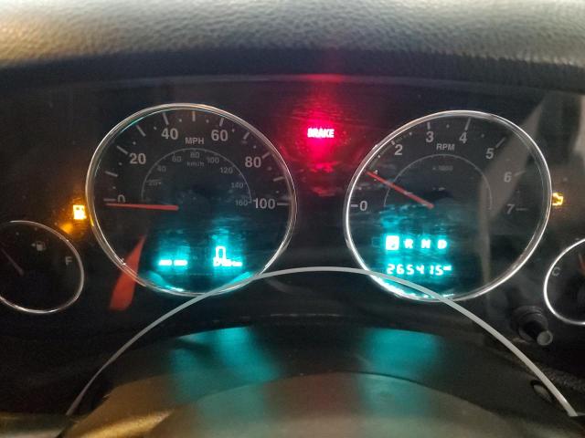 1C4BJWKG2FL630922 - 2015 JEEP WRANGLER U SPORT Blau Foto 9