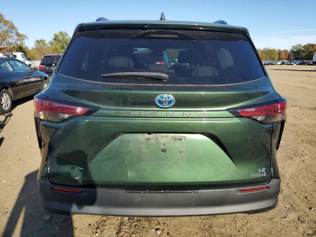 5TDBRKEC6MS030233 - 2021 TOYOTA SIENNA LE 绿色 照片 6