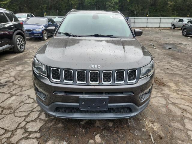 3C4NJCBBXJT248294 - 2018 JEEP COMPASS LATITUDE 灰色 照片 5