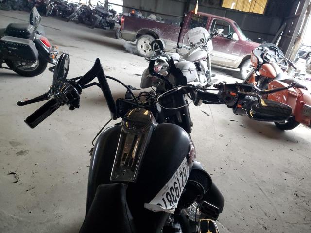 1HD1FCW135Y616500 - 2005 HARLEY-DAVIDSON FLHTCUI 黑色 照片 5