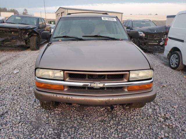 1GNDT13X24K133688 - 2004 CHEVROLET BLAZER TAN photo 5