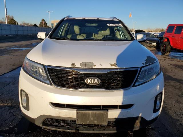 5XYKTDA69EG470653 - 2014 KIA SORENTO LX WHITE photo 5