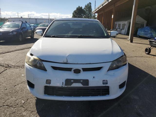 JTKJF5C79B3020301 - 2011 TOYOTA SCION TC 白色 照片 5