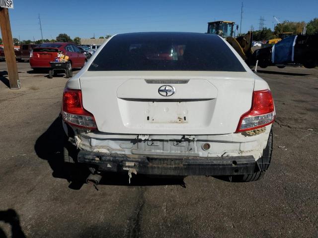 JTKJF5C79B3020301 - 2011 TOYOTA SCION TC 白色 照片 6