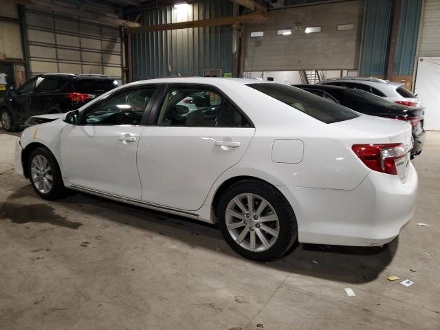 4T1BK1FKXCU506655 - 2012 TOYOTA CAMRY SE WHITE photo 2