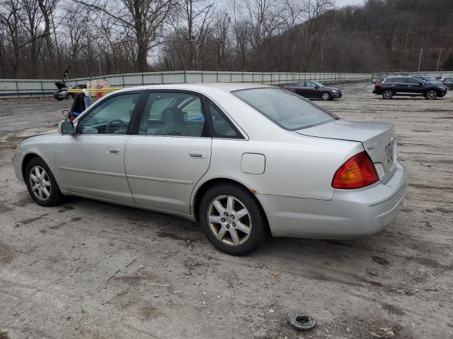 4T1BF28B9YU085235 - 2000 TOYOTA AVALON XL GRAY photo 2