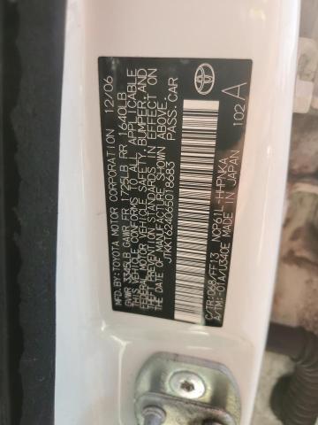 JTKKT624065018683 - 2006 TOYOTA SCION XA WHITE photo 12