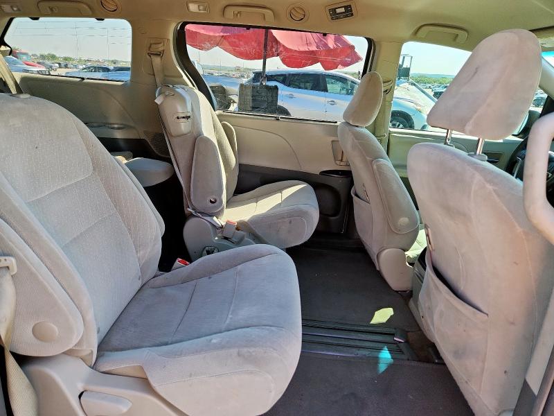 5TDKZ3DC7HS842234 - 2017 TOYOTA SIENNA LE 白色 照片 11