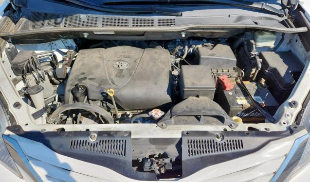 5TDKZ3DC7HS842234 - 2017 TOYOTA SIENNA LE 白色 照片 12