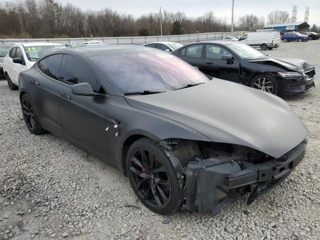 5YJSA1E25JF244168 - 2018 TESLA MODEL S შავი ფოტო 4