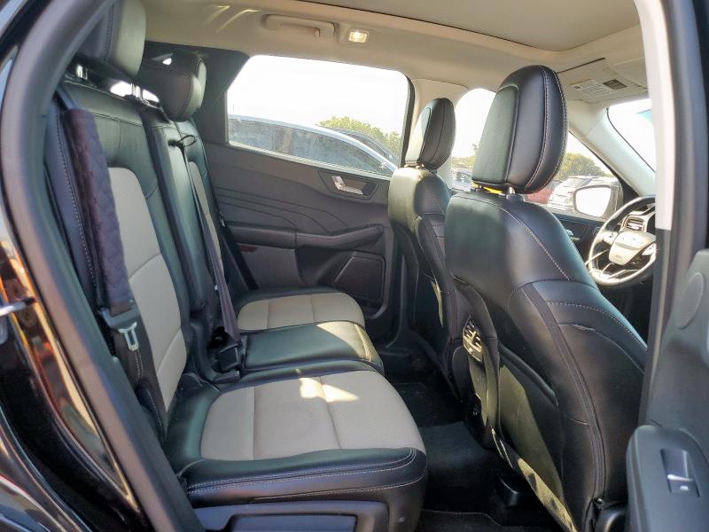 1FMCU9J93MUA15380 - 2021 FORD ESCAPE TITANIUM BLACK photo 11