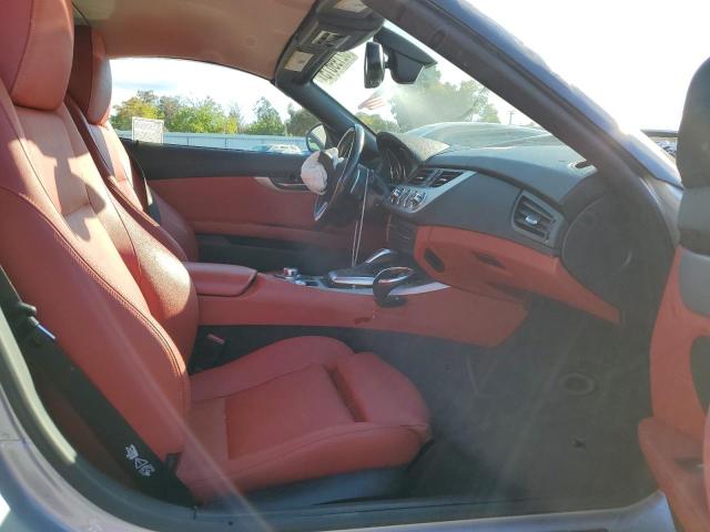 WBALL5C5XDJ104520 - 2013 BMW Z4 SDRIVE28I SILVER photo 10