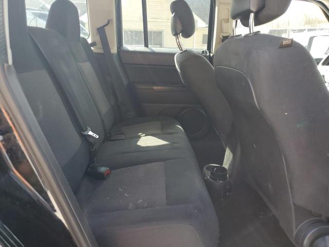 1C4NJRBB8ED842137 - 2014 JEEP PATRIOT SPORT BLACK photo 11