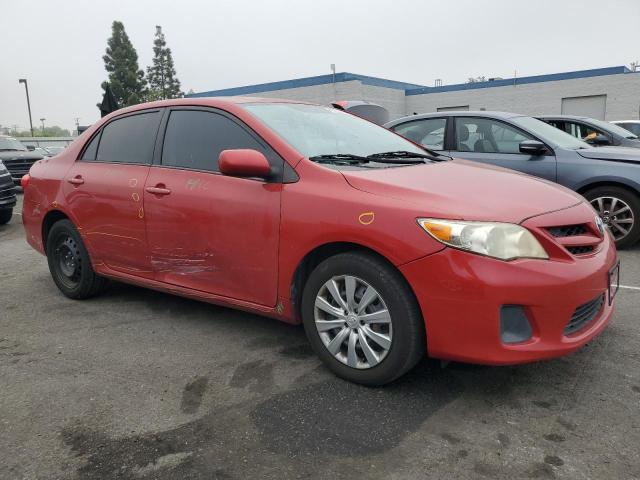 2T1BU4EE6CC881953 - 2012 TOYOTA COROLLA BASE წითელი ფოტო 4