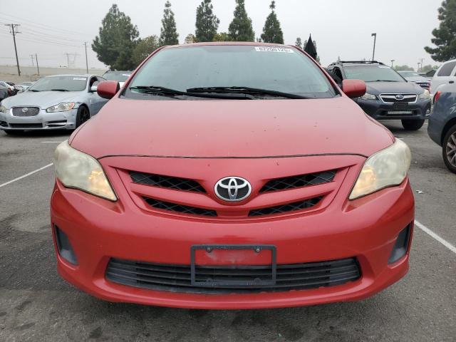 2T1BU4EE6CC881953 - 2012 TOYOTA COROLLA BASE წითელი ფოტო 5