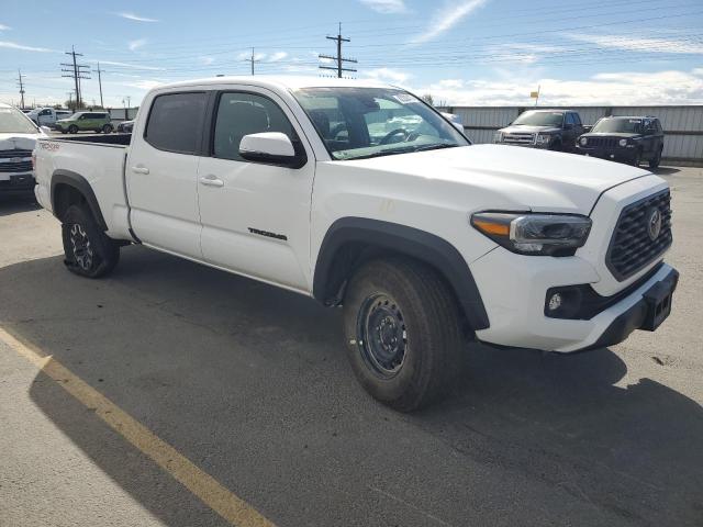 3TMDZ5BN2PM158909 - 2023 TOYOTA TACOMA DOUBLE CAB WHITE photo 4