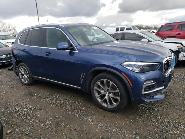 5UXCR6C56KLL39844 - 2019 BMW X5 XDRIVE40I BLUE photo 4