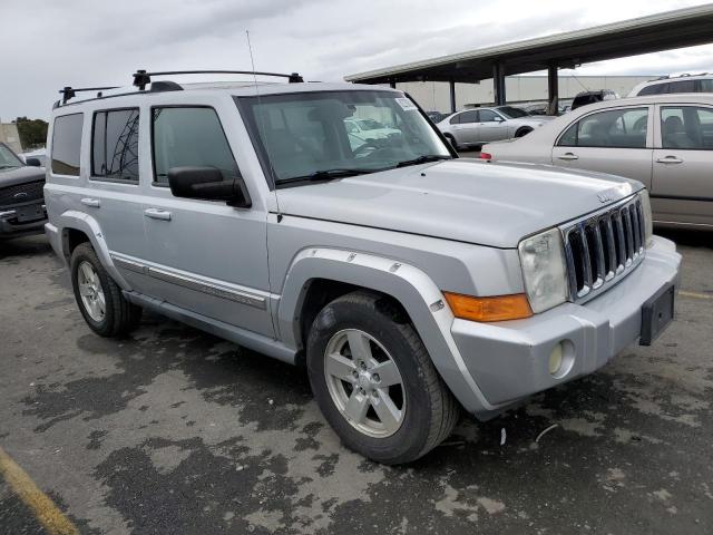 1J8HH58276C253427 - 2006 JEEP COMMANDER LIMITED SILVER photo 4