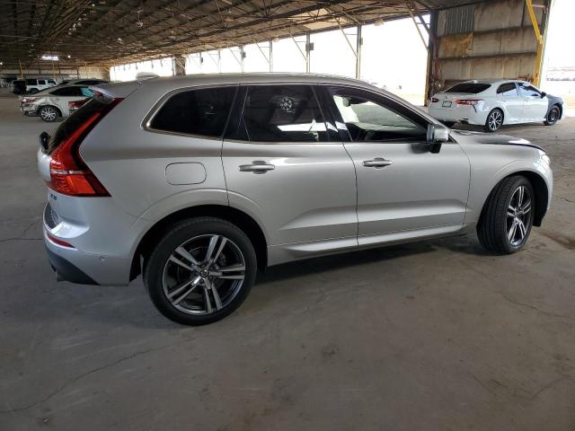 LYV102RK0JB101399 - 2018 VOLVO XC60 T5 SILVER photo 3