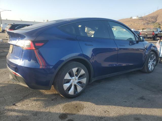 7SAYGAEE8RF054723 - 2024 TESLA MODEL Y أزرق صورة 3