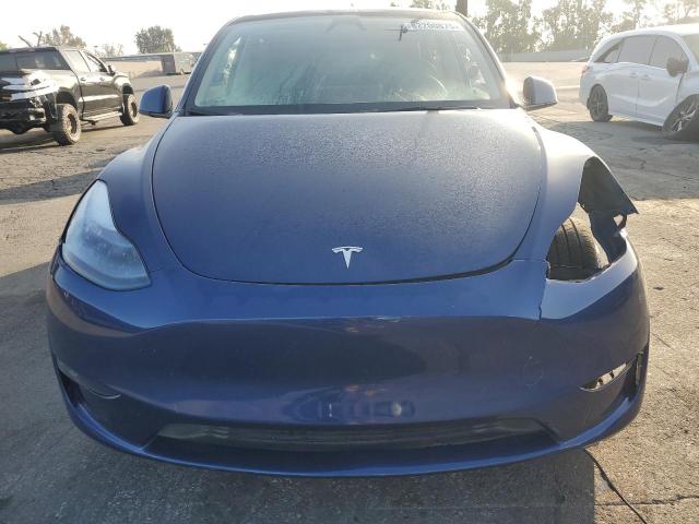 7SAYGAEE8RF054723 - 2024 TESLA MODEL Y أزرق صورة 5