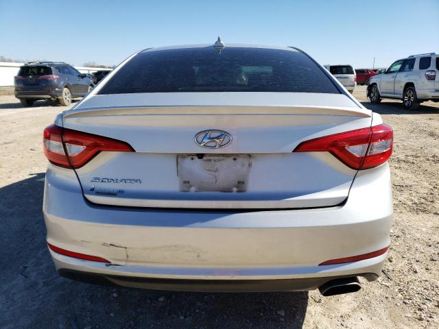 5NPE24AF1HH460597 - 2017 HYUNDAI SONATA SE SILVER photo 6