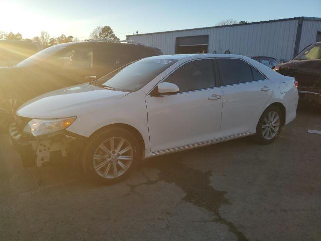 4T4BF1FK0DR303835 - 2013 TOYOTA CAMRY L WHITE photo 1