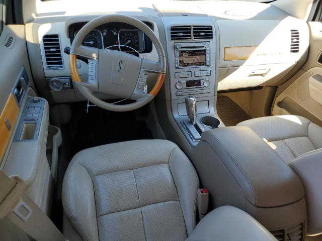 2LMDU88C57BJ02597 - 2007 LINCOLN MKX 白色 照片 8