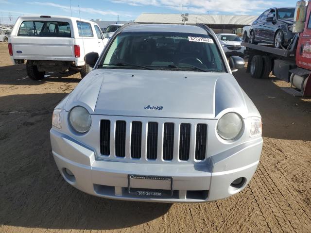 1J8FF47W58D677486 - 2008 JEEP COMPASS SPORT SILVER photo 5