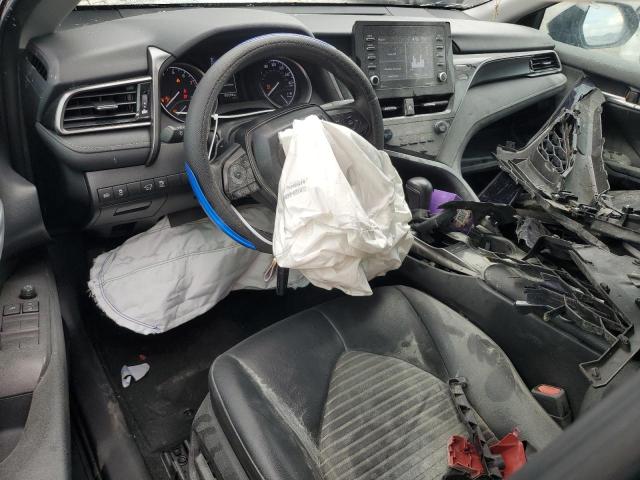 4T1T11AKXNU042607 - 2022 TOYOTA CAMRY SE Niebieski zdjęcie 8