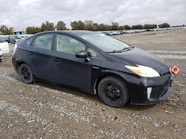 JTDKN3DU5F1875912 - 2015 TOYOTA PRIUS შავი ფოტო 4