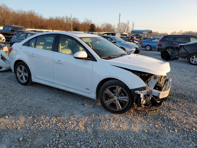 1G1PE5SB6D7301082 - 2013 CHEVROLET CRUZE LT WHITE photo 4