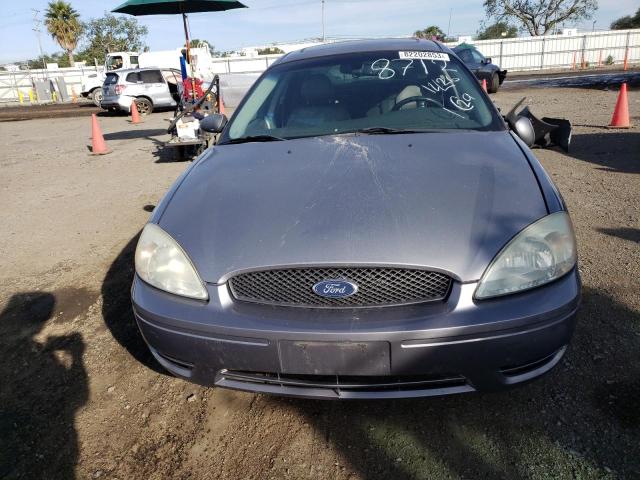 1FAFP56U26A138712 - 2006 FORD TAURUS SEL GRAY photo 5