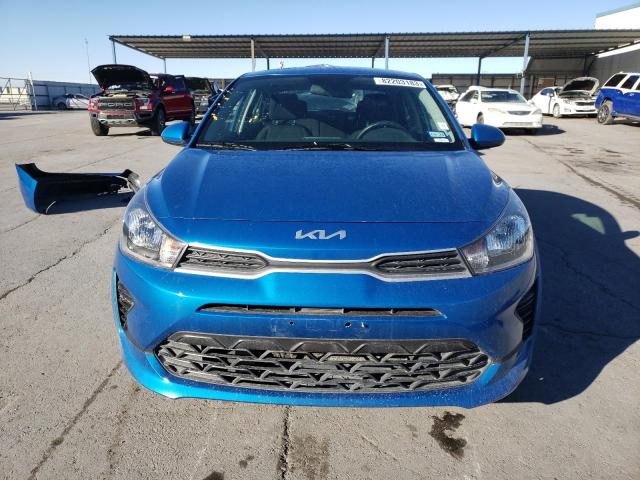 3KPA24AD7NE478664 - 2022 KIA RIO LX BLUE photo 5